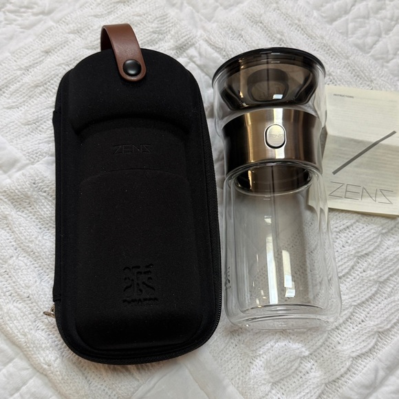 zens Other - ZENZ Living Glass Tea Infuser with Case